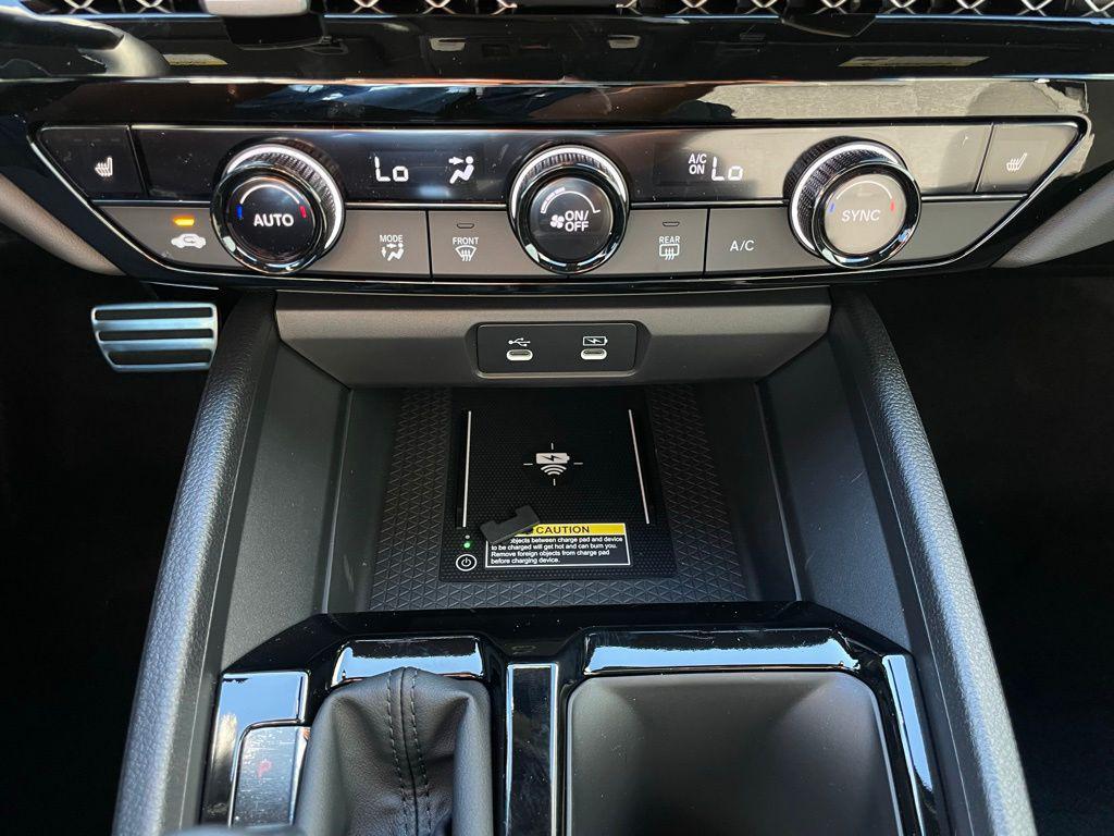 new 2025 Honda Accord Hybrid car, priced at $35,305