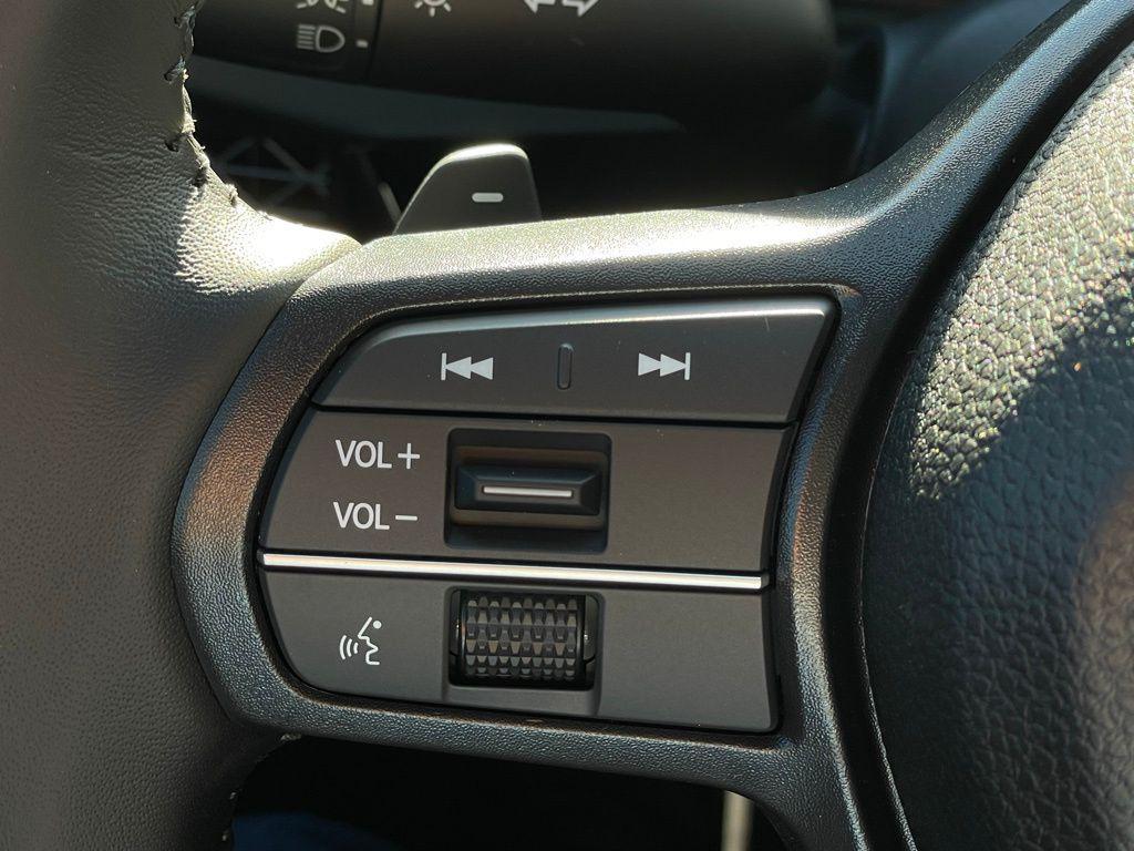new 2025 Honda Accord Hybrid car, priced at $35,305