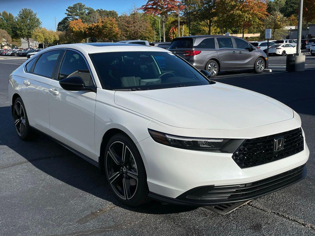 new 2025 Honda Accord Hybrid car, priced at $35,305