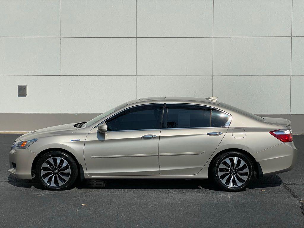 used 2015 Honda Accord Hybrid car, priced at $17,780