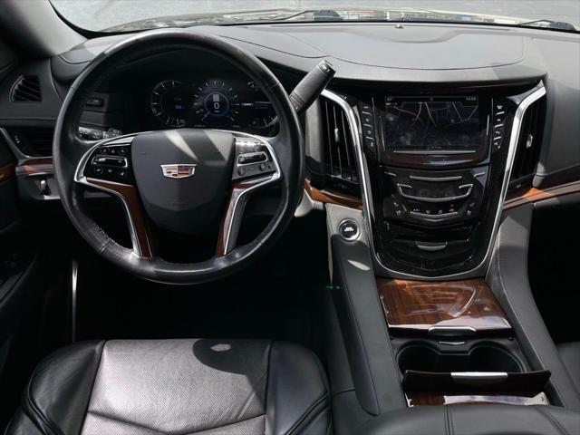 used 2020 Cadillac Escalade car, priced at $38,980