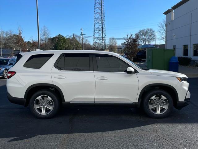 new 2025 Honda Pilot car, priced at $45,350