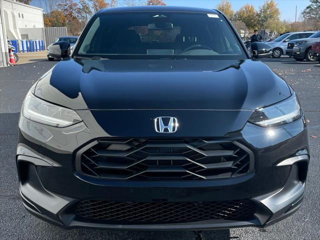 new 2025 Honda HR-V car, priced at $30,350