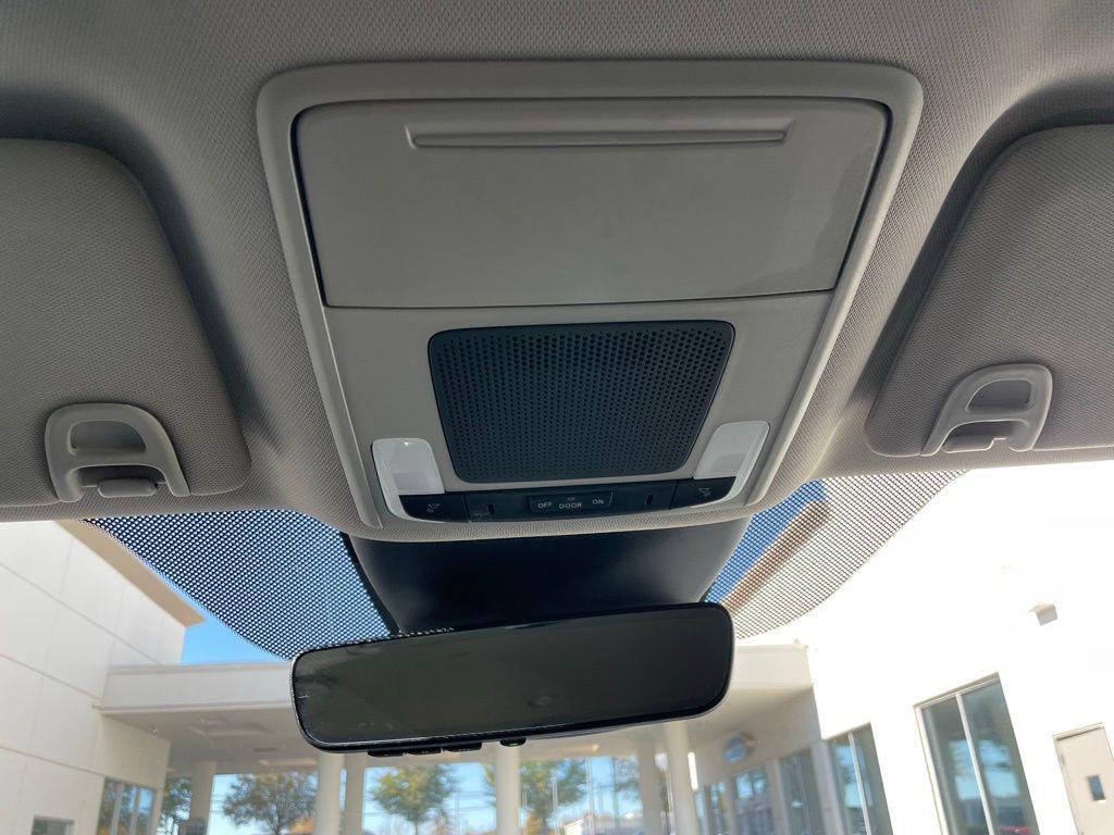 used 2024 Honda Pilot car, priced at $35,980