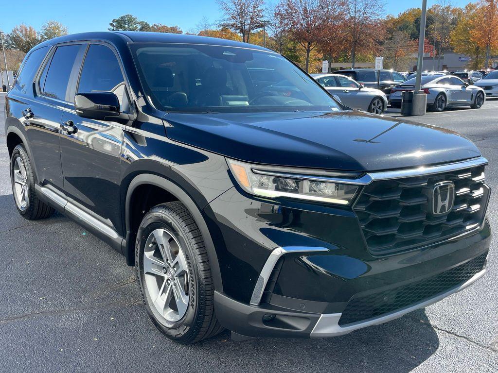 used 2024 Honda Pilot car, priced at $35,980