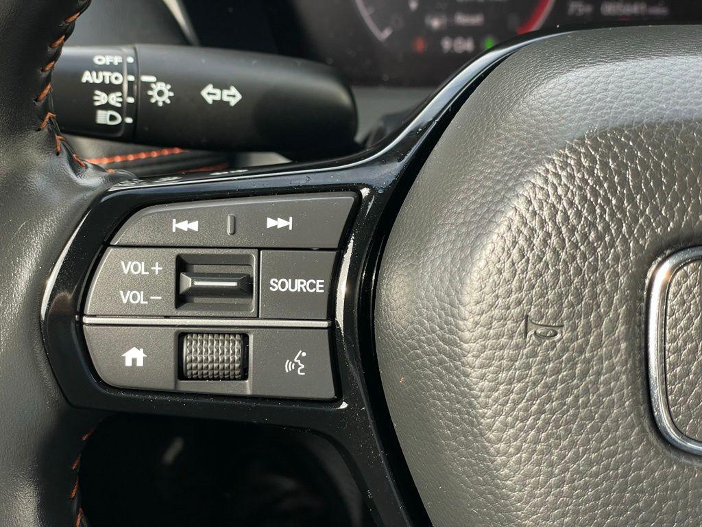 used 2025 Honda HR-V car, priced at $26,980