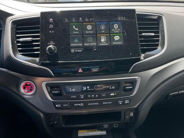 used 2022 Honda Pilot car, priced at $34,980