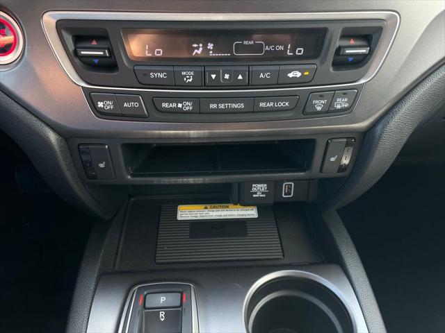 used 2022 Honda Pilot car, priced at $34,980