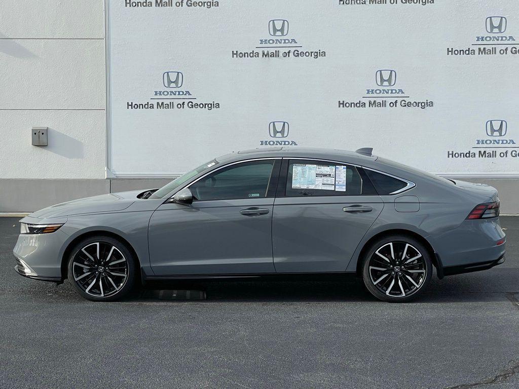 new 2025 Honda Accord Hybrid car, priced at $40,905