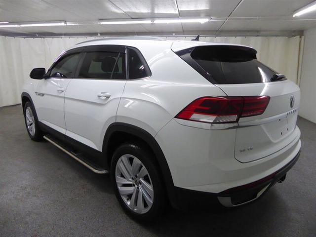 used 2020 Volkswagen Atlas Cross Sport car, priced at $19,000