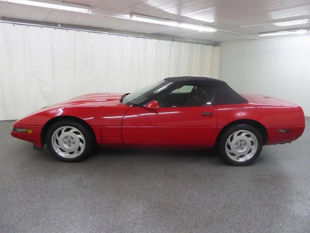 used 1992 Chevrolet Corvette car, priced at $20,000