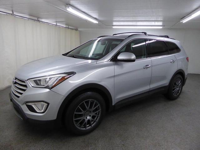 used 2013 Hyundai Santa Fe car, priced at $9,000