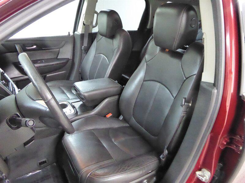 used 2015 GMC Acadia car, priced at $7,500