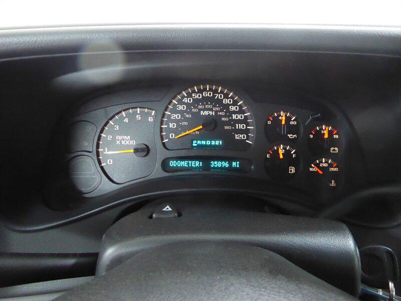 used 2003 Chevrolet Avalanche car, priced at $20,500