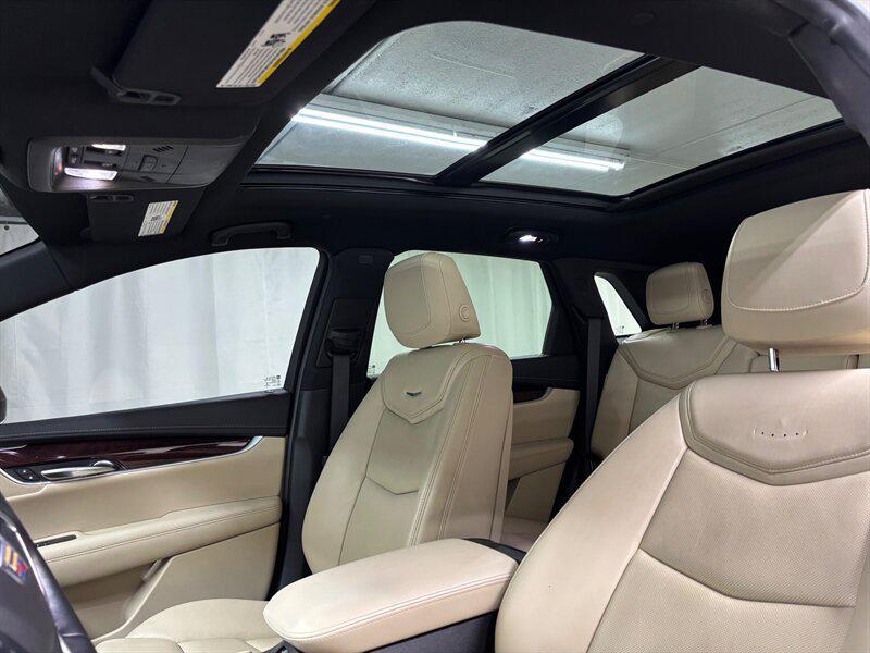 used 2017 Cadillac XT5 car, priced at $15,000