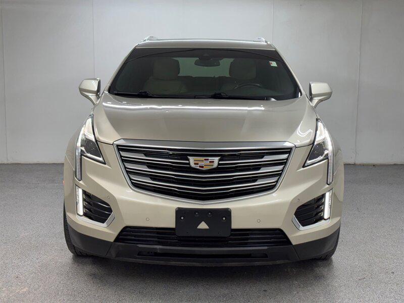 used 2017 Cadillac XT5 car, priced at $15,000