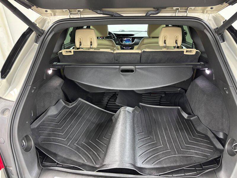 used 2017 Cadillac XT5 car, priced at $15,000