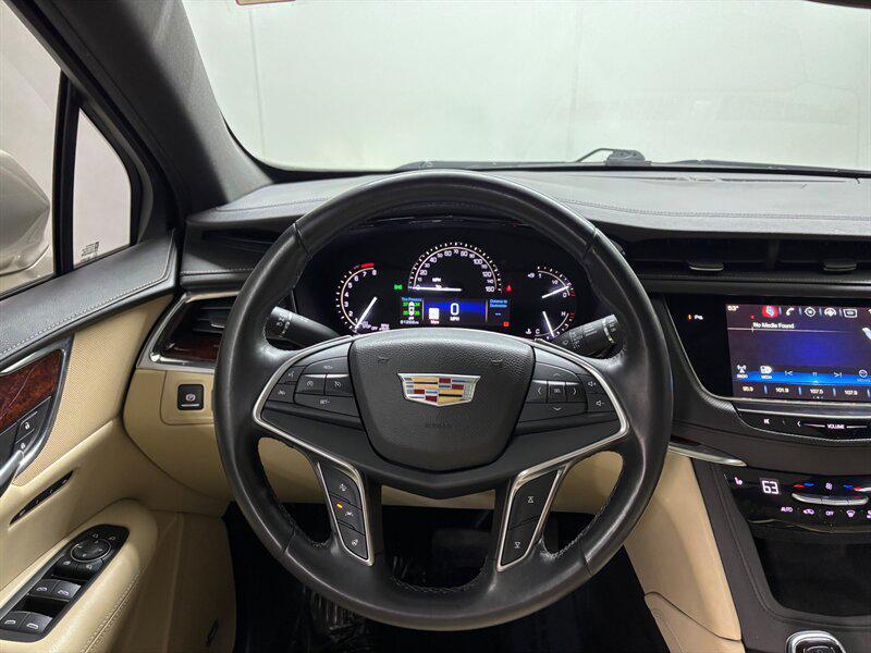 used 2017 Cadillac XT5 car, priced at $15,000