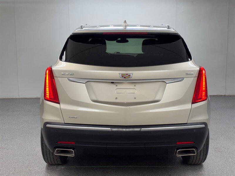 used 2017 Cadillac XT5 car, priced at $15,000