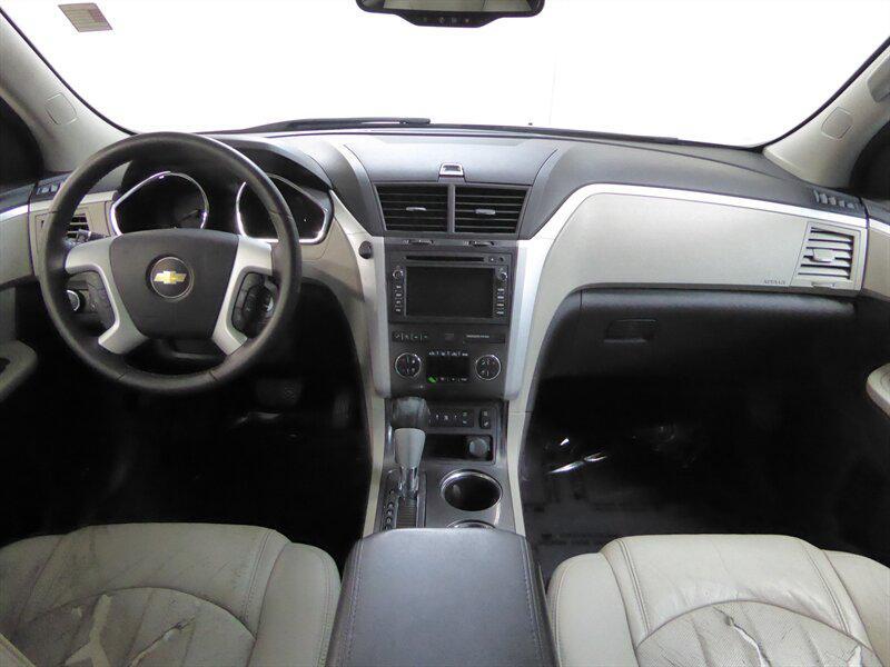 used 2011 Chevrolet Traverse car, priced at $4,000