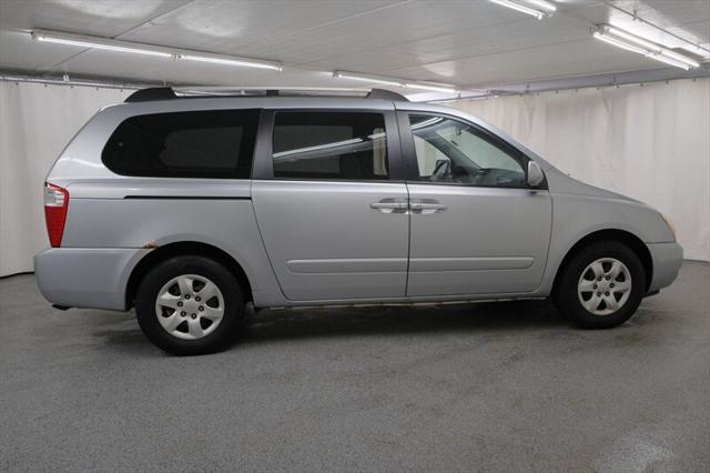 used 2006 Kia Sedona car, priced at $1,950