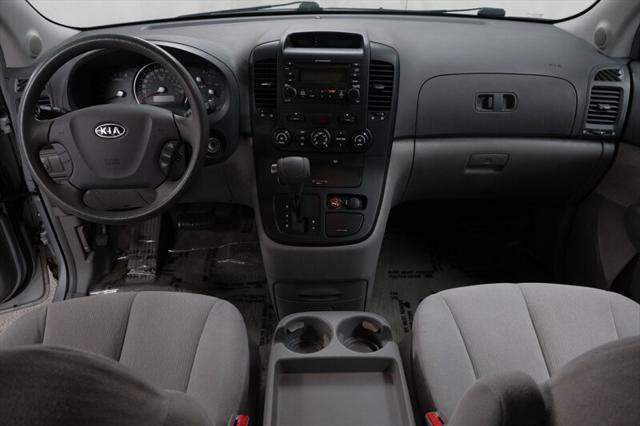 used 2006 Kia Sedona car, priced at $1,950