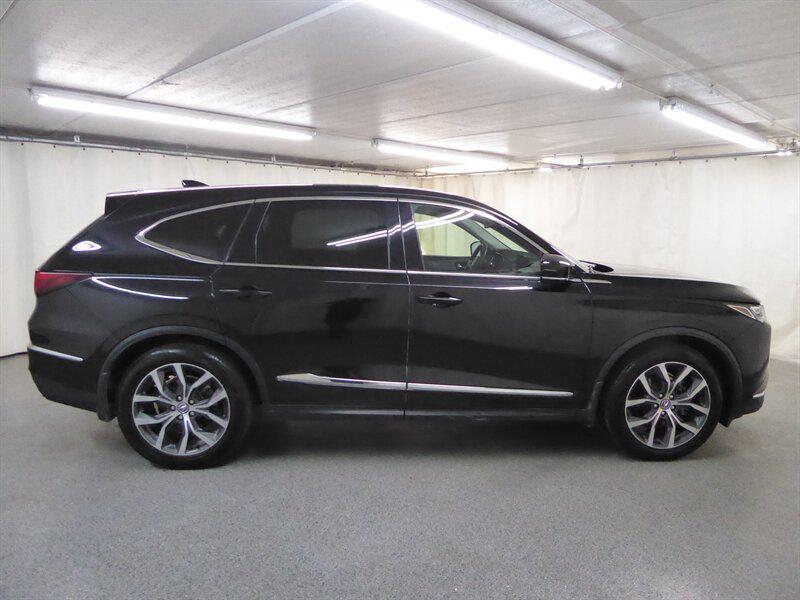 used 2023 Acura MDX car, priced at $27,500