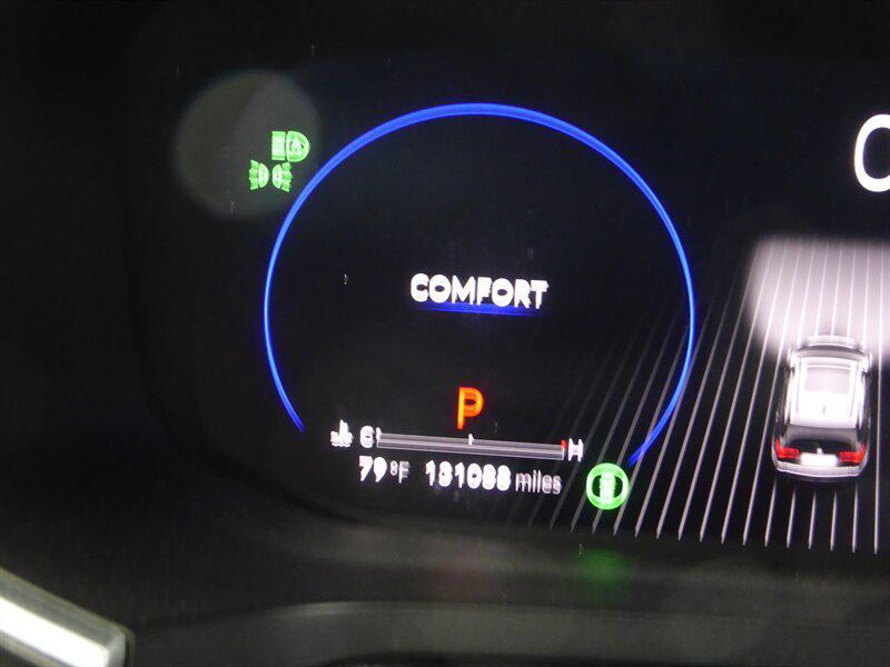 used 2023 Acura MDX car, priced at $27,500