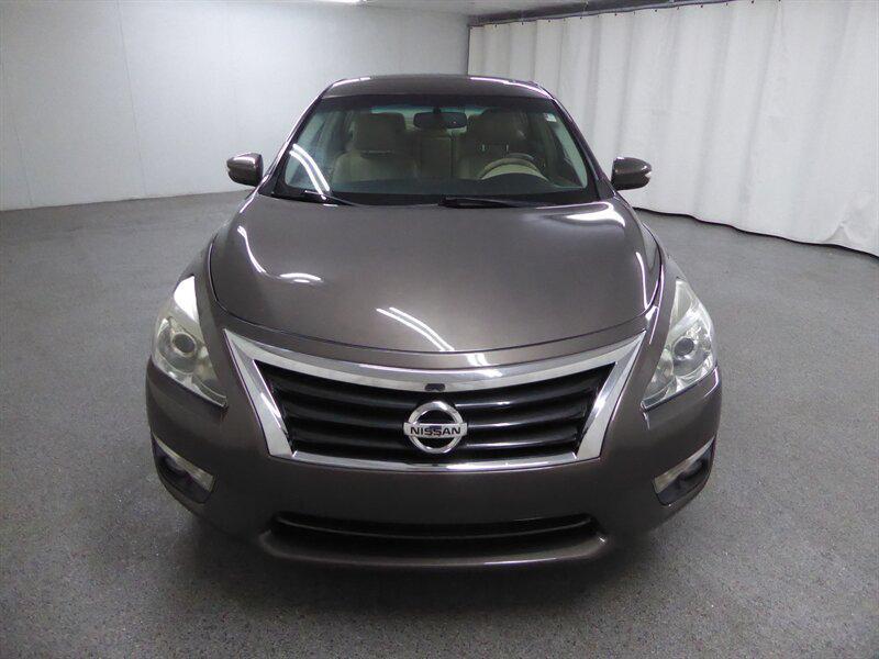 used 2013 Nissan Altima car, priced at $6,000