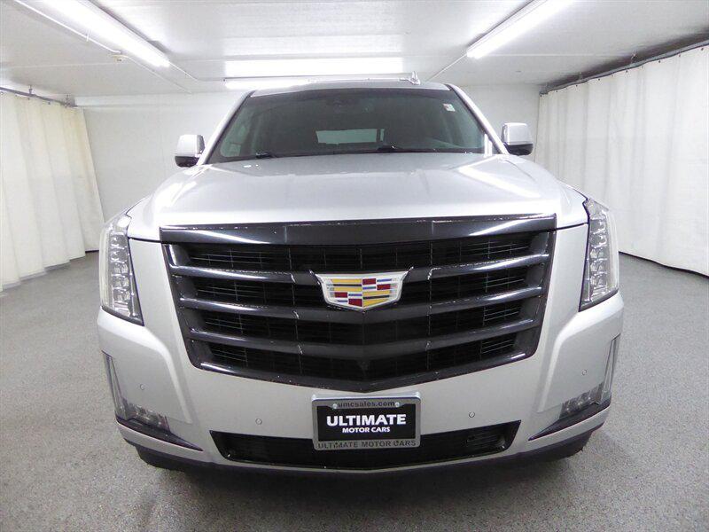 used 2016 Cadillac Escalade ESV car, priced at $15,500