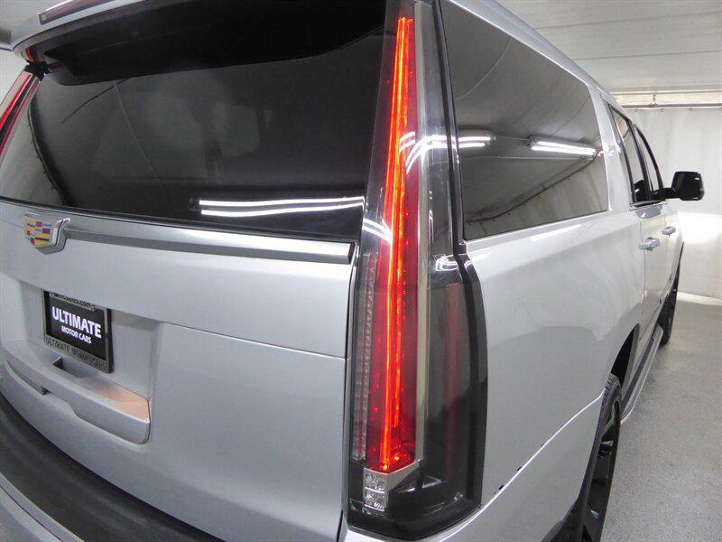 used 2016 Cadillac Escalade ESV car, priced at $15,500
