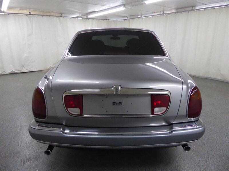 used 1999 Rolls-Royce Silver Seraph car, priced at $32,500