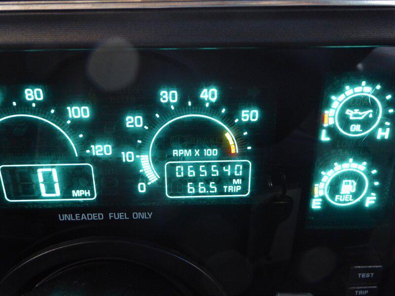 used 1991 Buick Reatta car, priced at $9,500