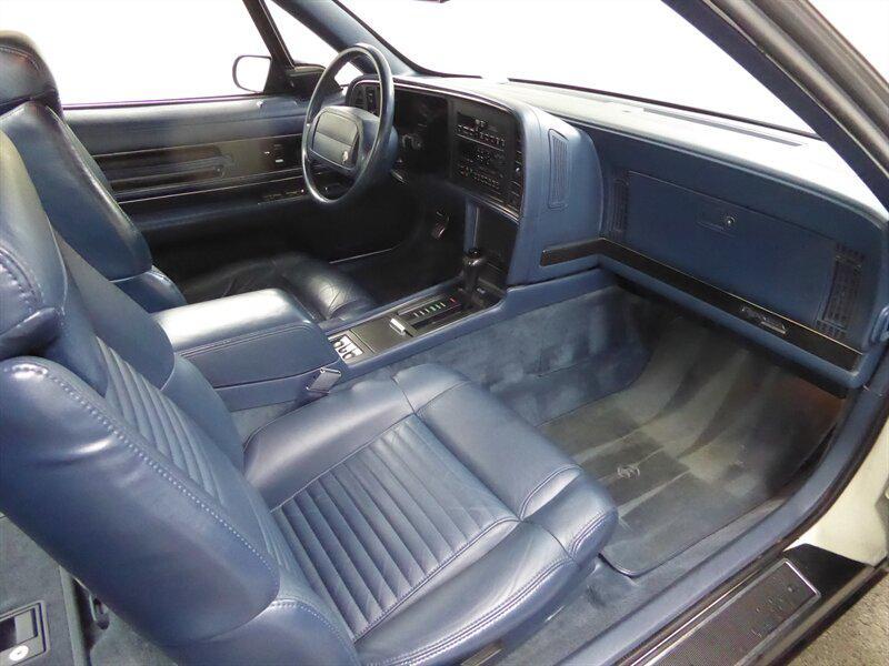 used 1991 Buick Reatta car, priced at $9,500