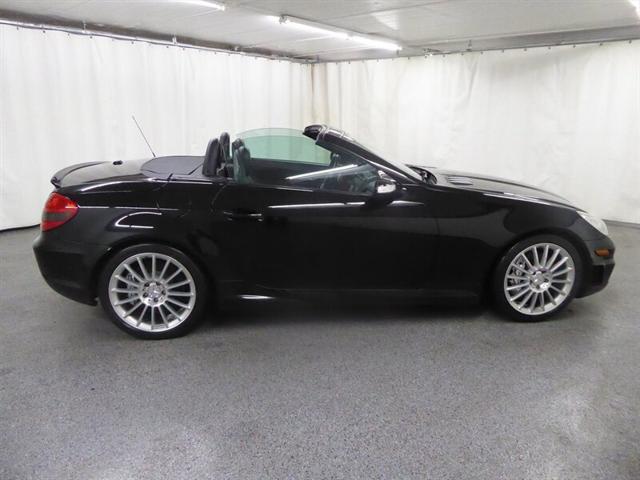 used 2007 Mercedes-Benz SLK-Class car, priced at $20,000