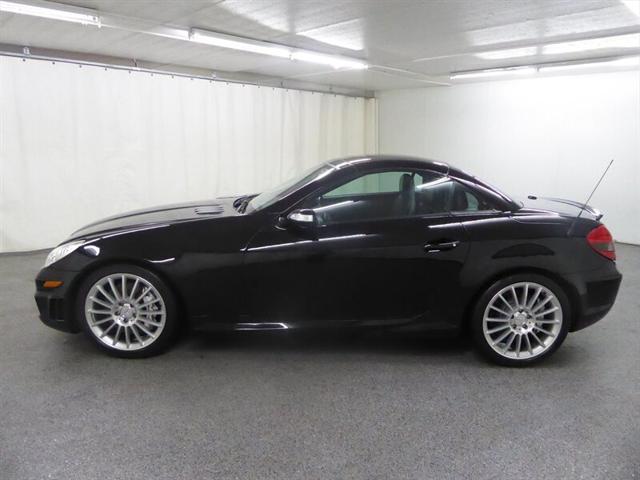 used 2007 Mercedes-Benz SLK-Class car, priced at $20,000