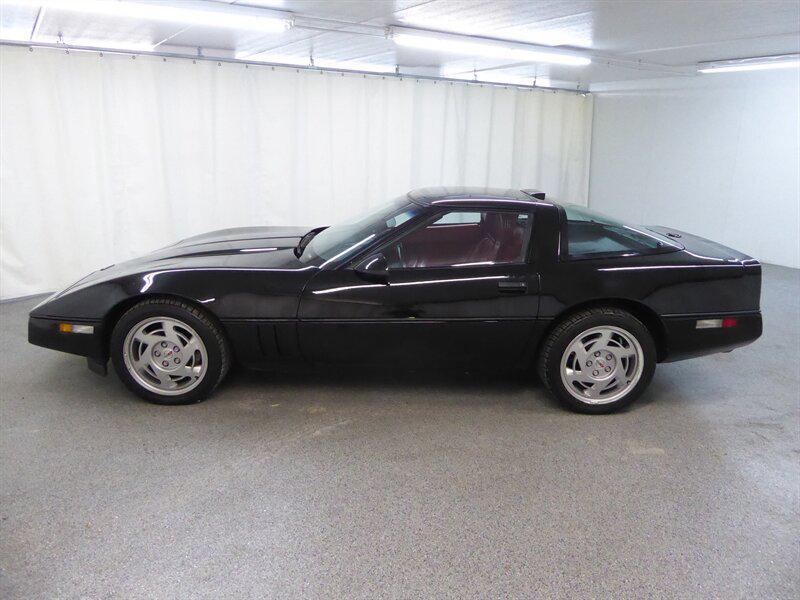 used 1990 Chevrolet Corvette car, priced at $8,500