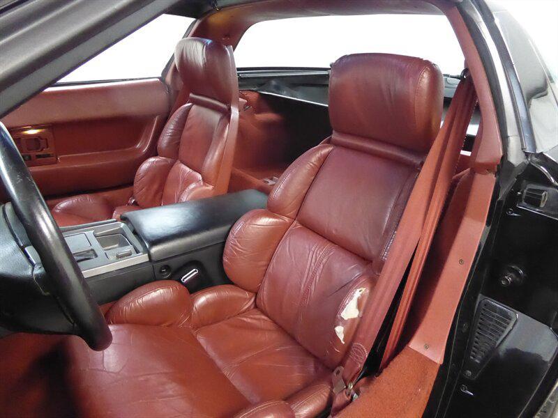 used 1990 Chevrolet Corvette car, priced at $8,500