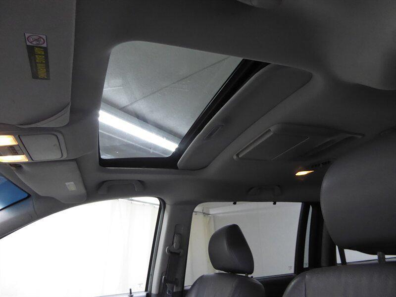 used 2007 Honda Odyssey car, priced at $5,500
