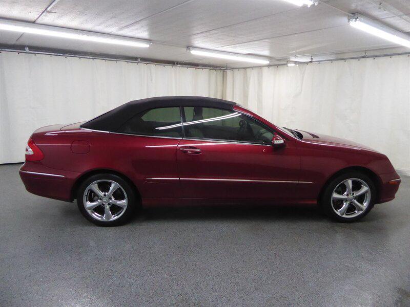 used 2005 Mercedes-Benz CLK-Class car, priced at $11,500