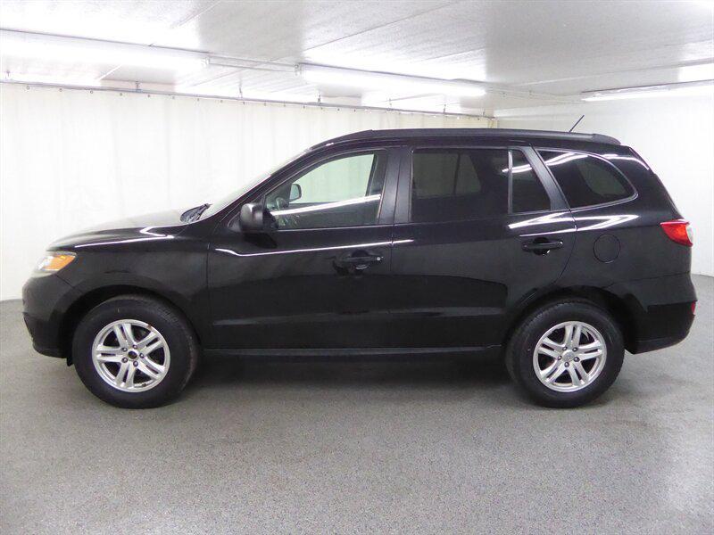 used 2012 Hyundai Santa Fe car, priced at $7,500