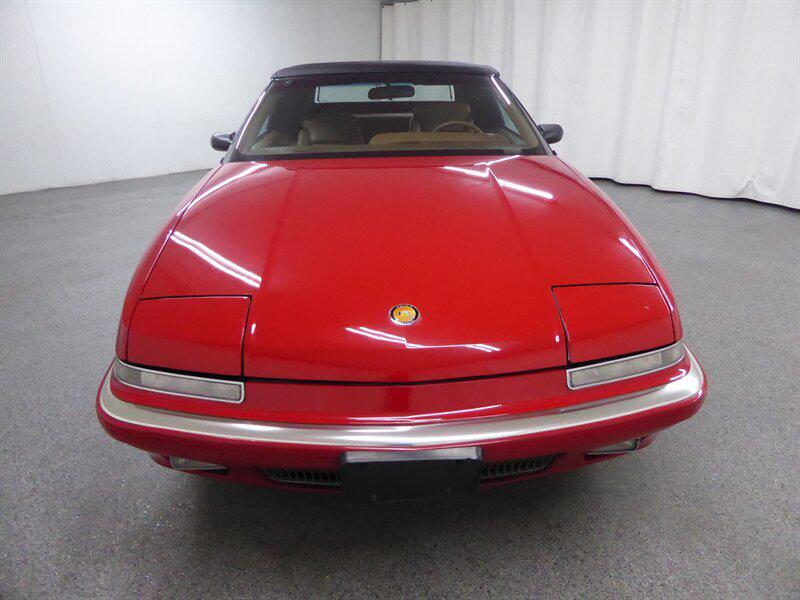 used 1990 Buick Reatta car, priced at $9,500