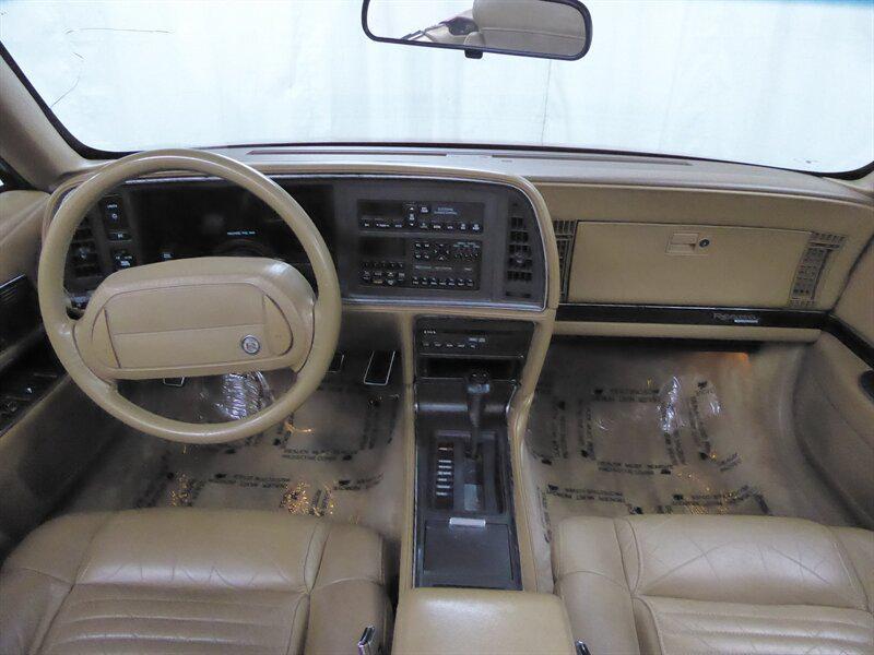 used 1990 Buick Reatta car, priced at $9,500