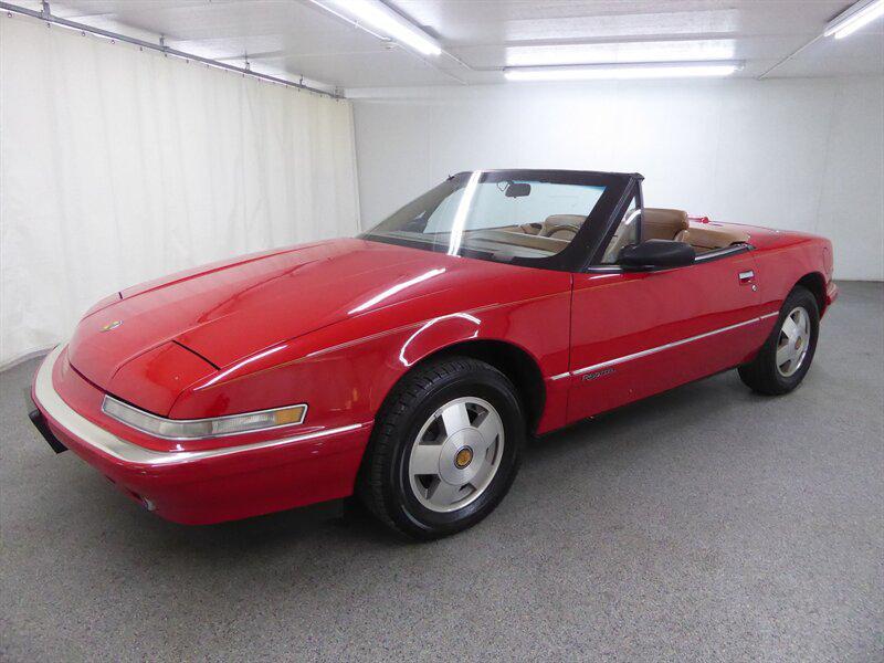 used 1990 Buick Reatta car, priced at $9,500