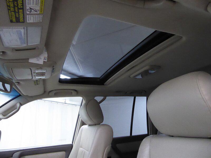 used 2006 Toyota Land Cruiser car, priced at $12,500