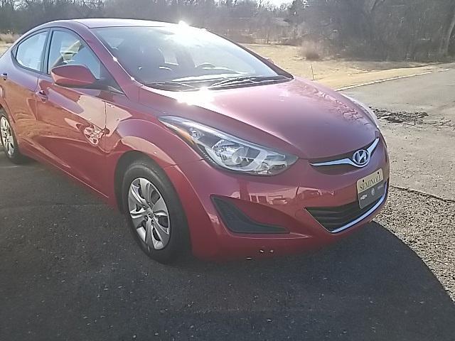 used 2016 Hyundai Elantra car