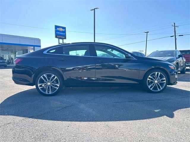 new 2024 Chevrolet Malibu car, priced at $27,086