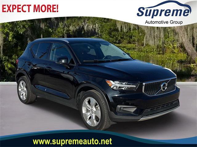 used 2022 Volvo XC40 car, priced at $22,890