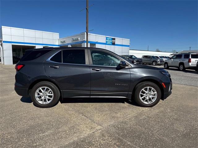 used 2022 Chevrolet Equinox car, priced at $21,900