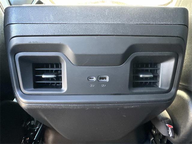 used 2022 Chevrolet Silverado 1500 car, priced at $40,990